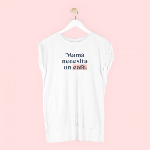 Camiseta "Mamá necesita café"